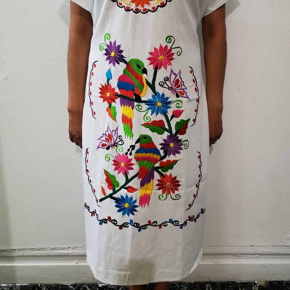White Mexican Artisanal dress - Picture 6 of 6